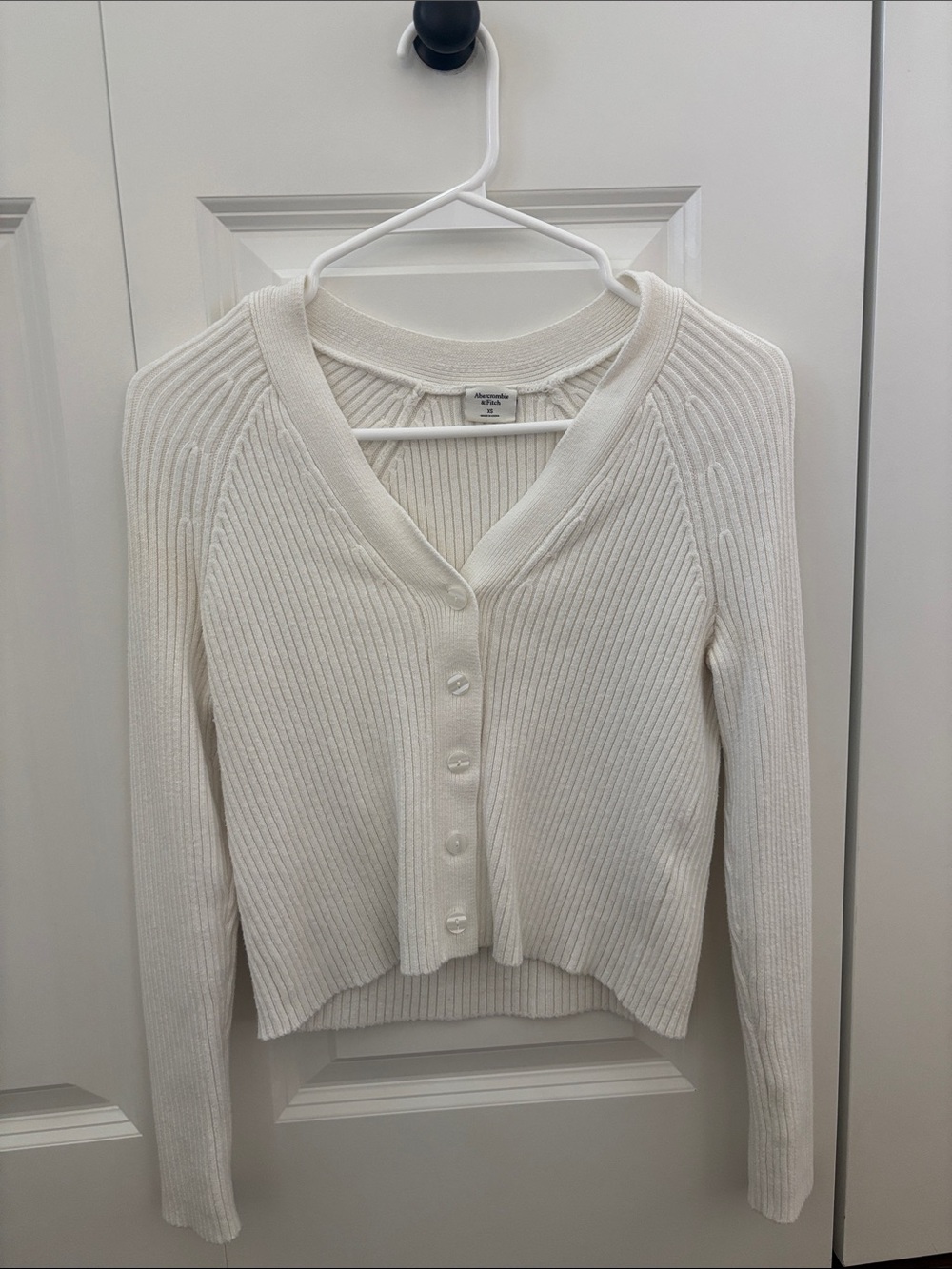 Abercrombie White Ribbed Button-Front Sweater Cardigan